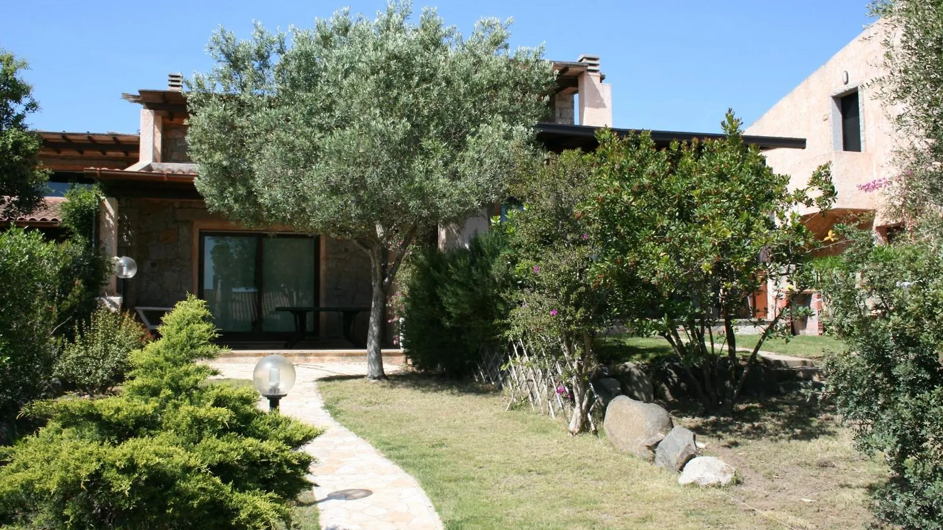 Hotel Le Residenze Di Sant'Elmo Castiadas Resort