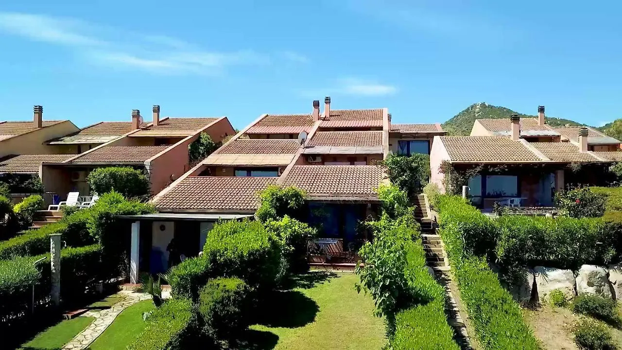 Hotel Le Residenze Di Sant'Elmo Castiadas 2*,